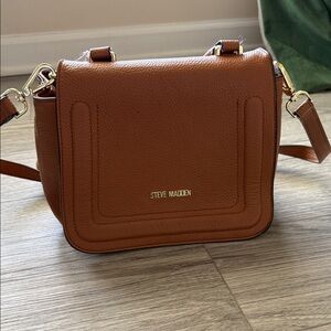 Steve Madden Tan Crossbody Bag